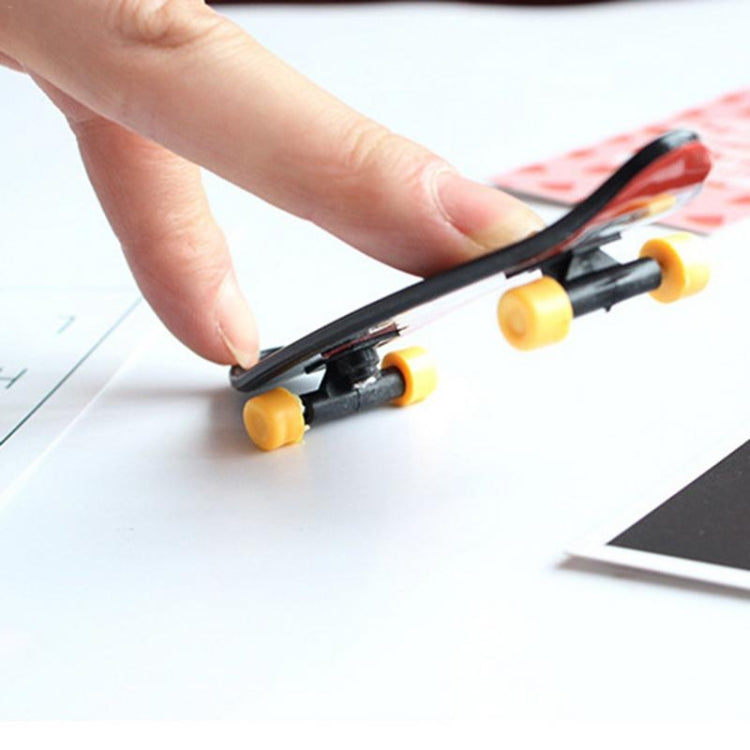 10 PCS Mini Finger Skateboard Creative Fingertip Sports Toys, Random Style Delivery - Toys & Hobbies by buy2fix | Online Shopping UK | buy2fix